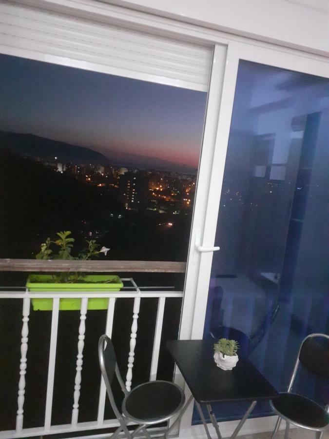 Vila Oliven Vlorë Exterior foto